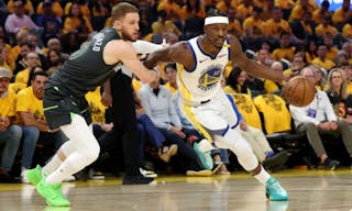 足球欧联杯精彩倒钩破门当选本周最佳进球