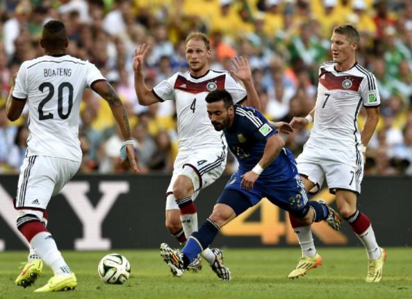 VAR 决定再次引发争议